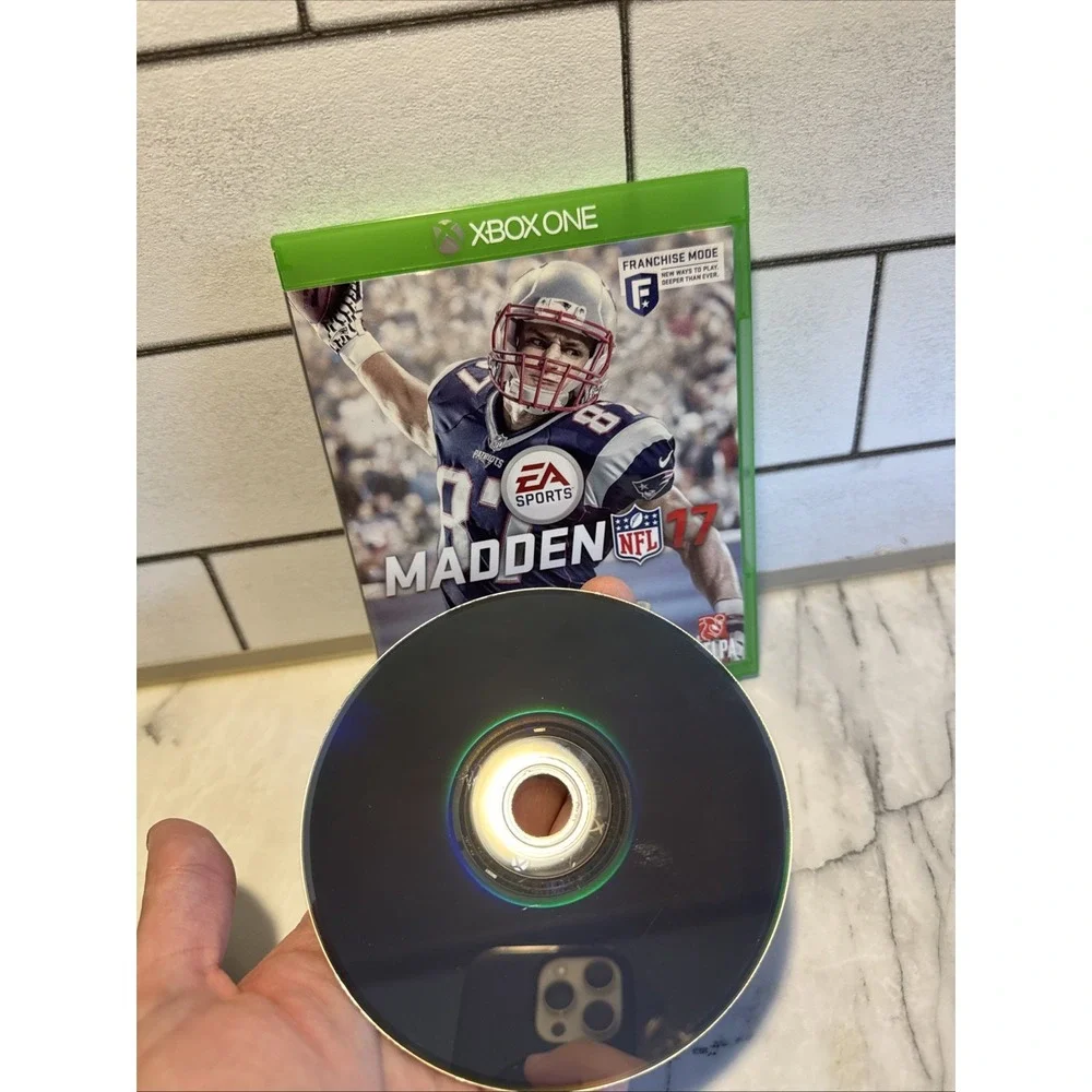 Madden NFL 17 Standard Edition For Xbox One Very Good 7Z